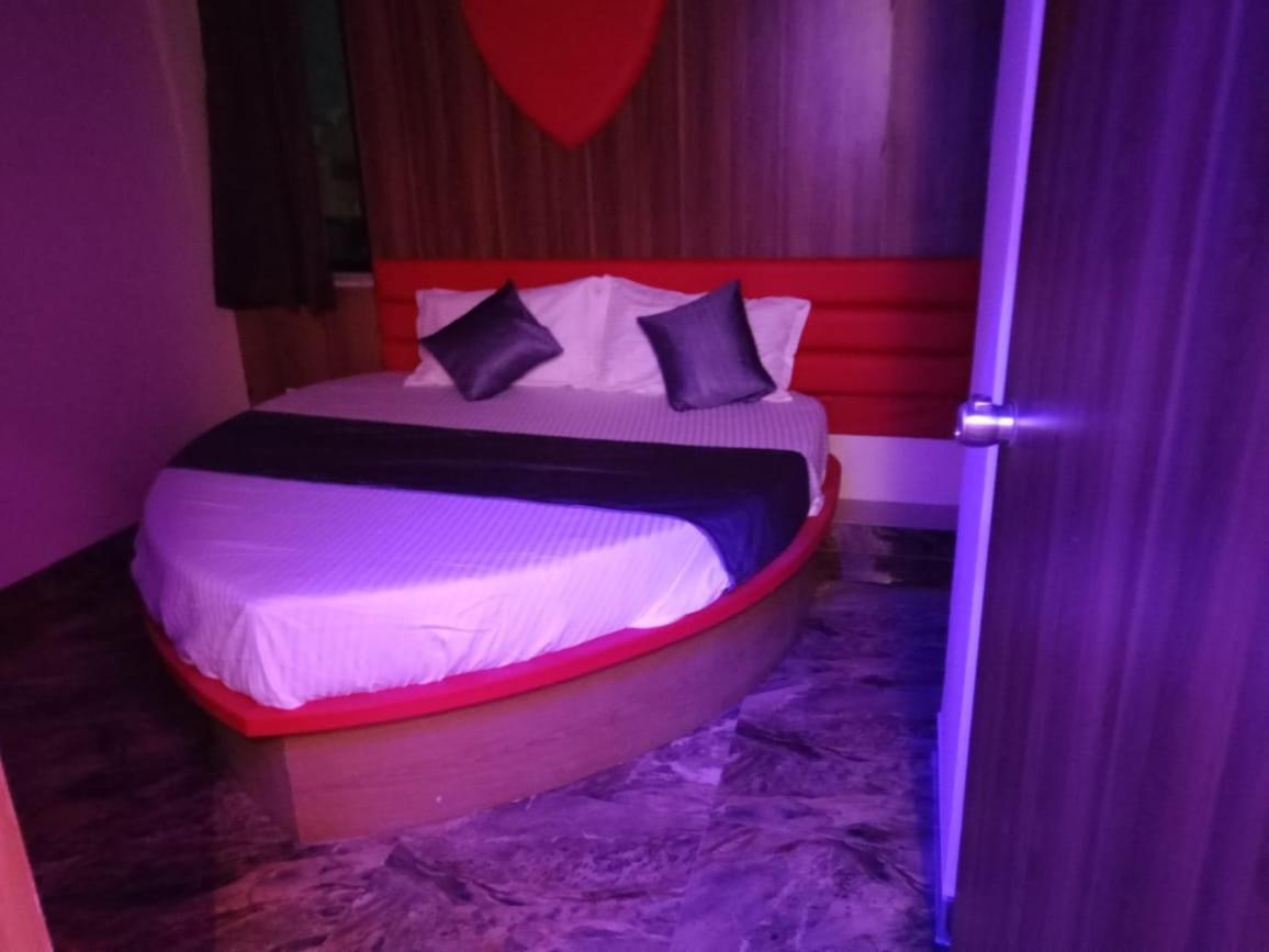 HOTEL KB VILLA AHMEDABAD